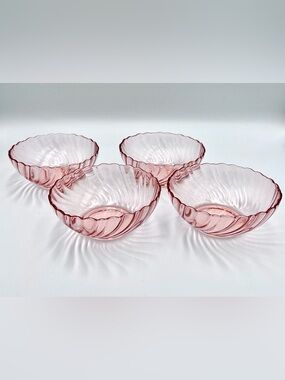 Vintage Arcoroc France Rosaline Pink Swirl Glass Dessert Bowls - (Set of 4)
